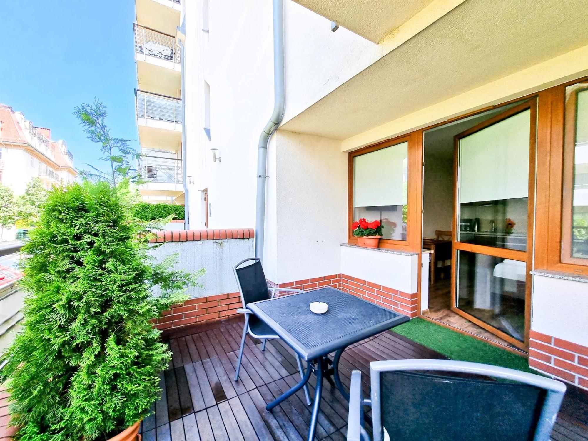 Visit Baltic - Mistral Apartment Swinoujscie Exterior photo